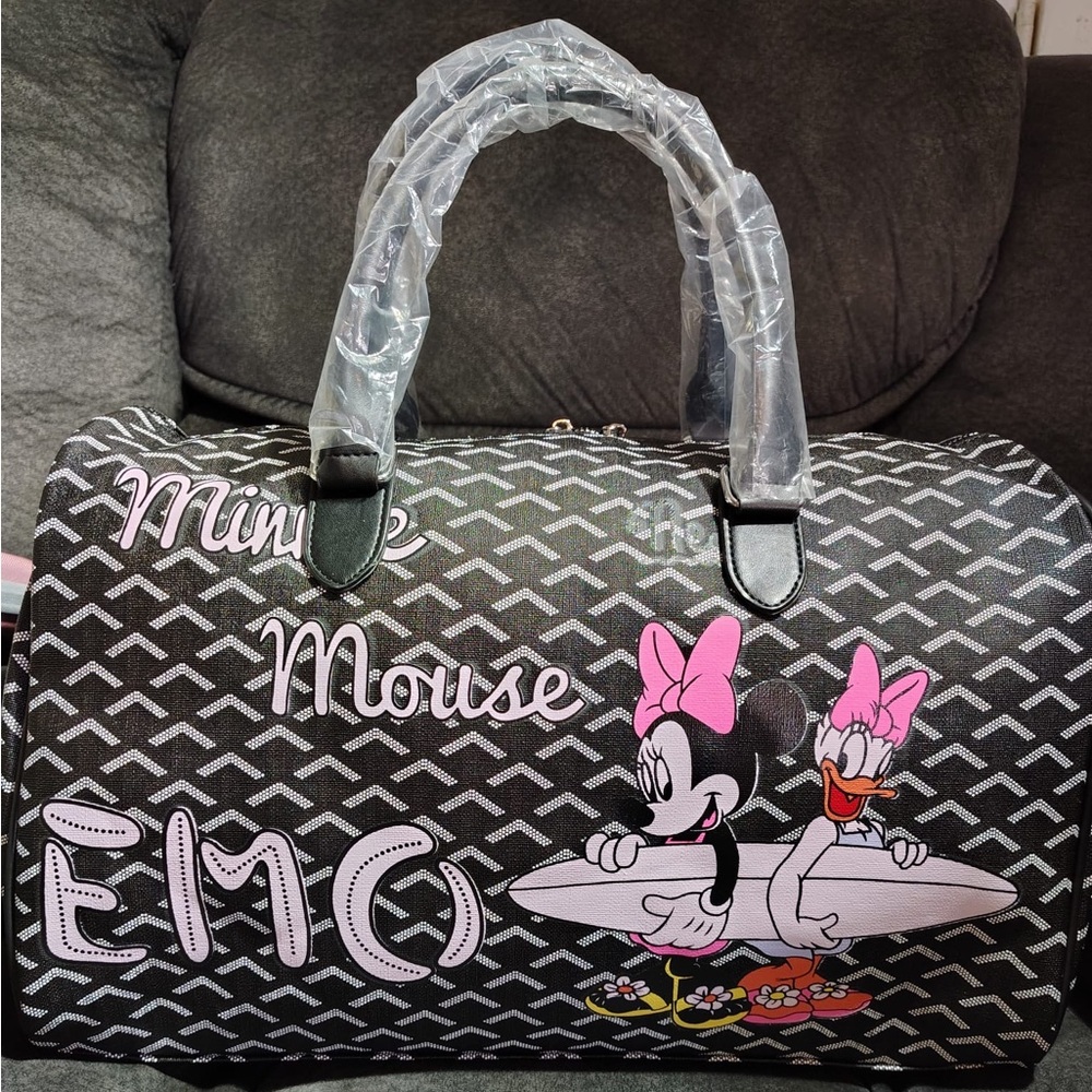 Minnie Mouse Graphic Travel Duffel Bag - Black & Pink